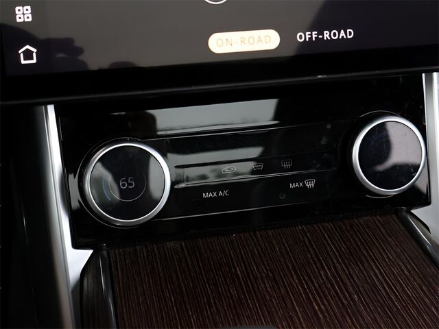 2023 Land Rover Range Rover SE Merriam KS