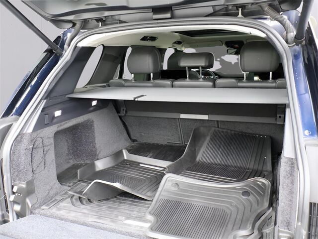 2023 Land Rover Range Rover SE Merriam KS