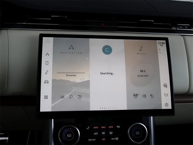 2023 Land Rover Range Rover SE Merriam KS