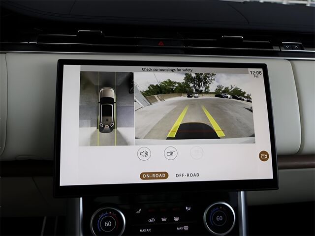 2023 Land Rover Range Rover SE Merriam KS