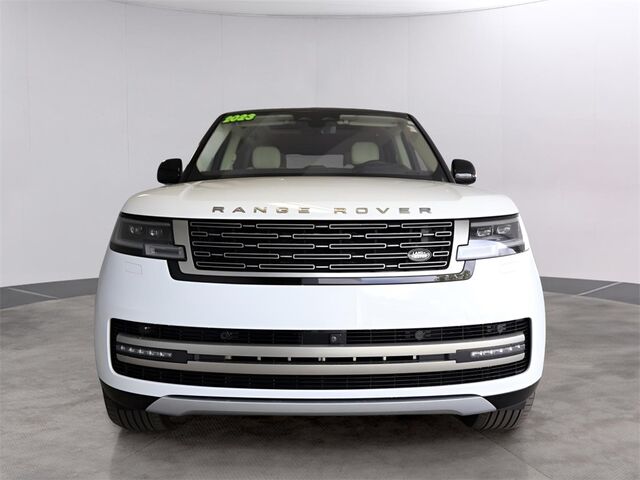 2023 Land Rover Range Rover SE Merriam KS