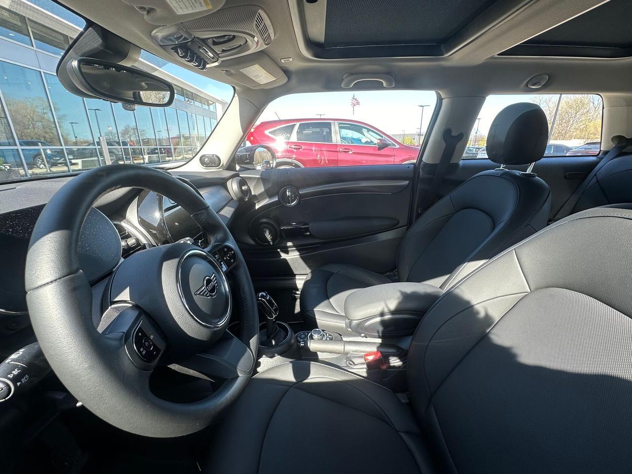 2023 MINI Cooper Signature Oak Ridge TN