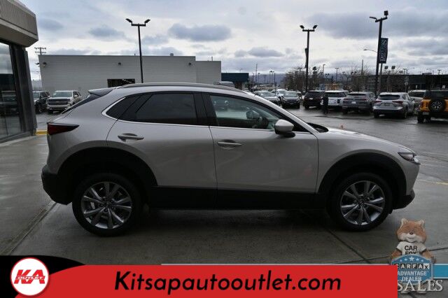 2023 Mazda CX-30 S Premium / AWD / Power & Heated Leather Seats / HUD / Sunroof / Adaptive Cruise / Lane Depart & Blind Spot / Apple CarPlay & Android Auto / Back Up Camera / Keyless Entry & Start / Only 11K Miles Banglore