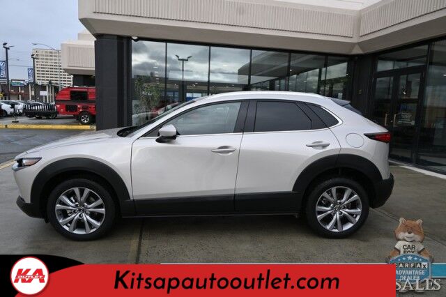2023 Mazda CX-30 S Premium / AWD / Power & Heated Leather Seats / HUD / Sunroof / Adaptive Cruise / Lane Depart & Blind Spot / Apple CarPlay & Android Auto / Back Up Camera / Keyless Entry & Start / Only 11K Miles Banglore