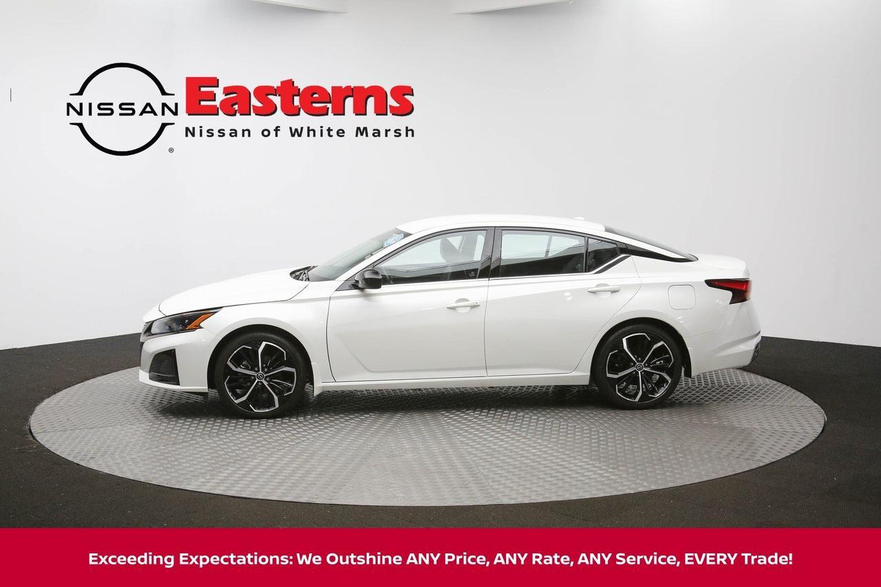 2023 Nissan Altima 2.5 SR White Marsh MD