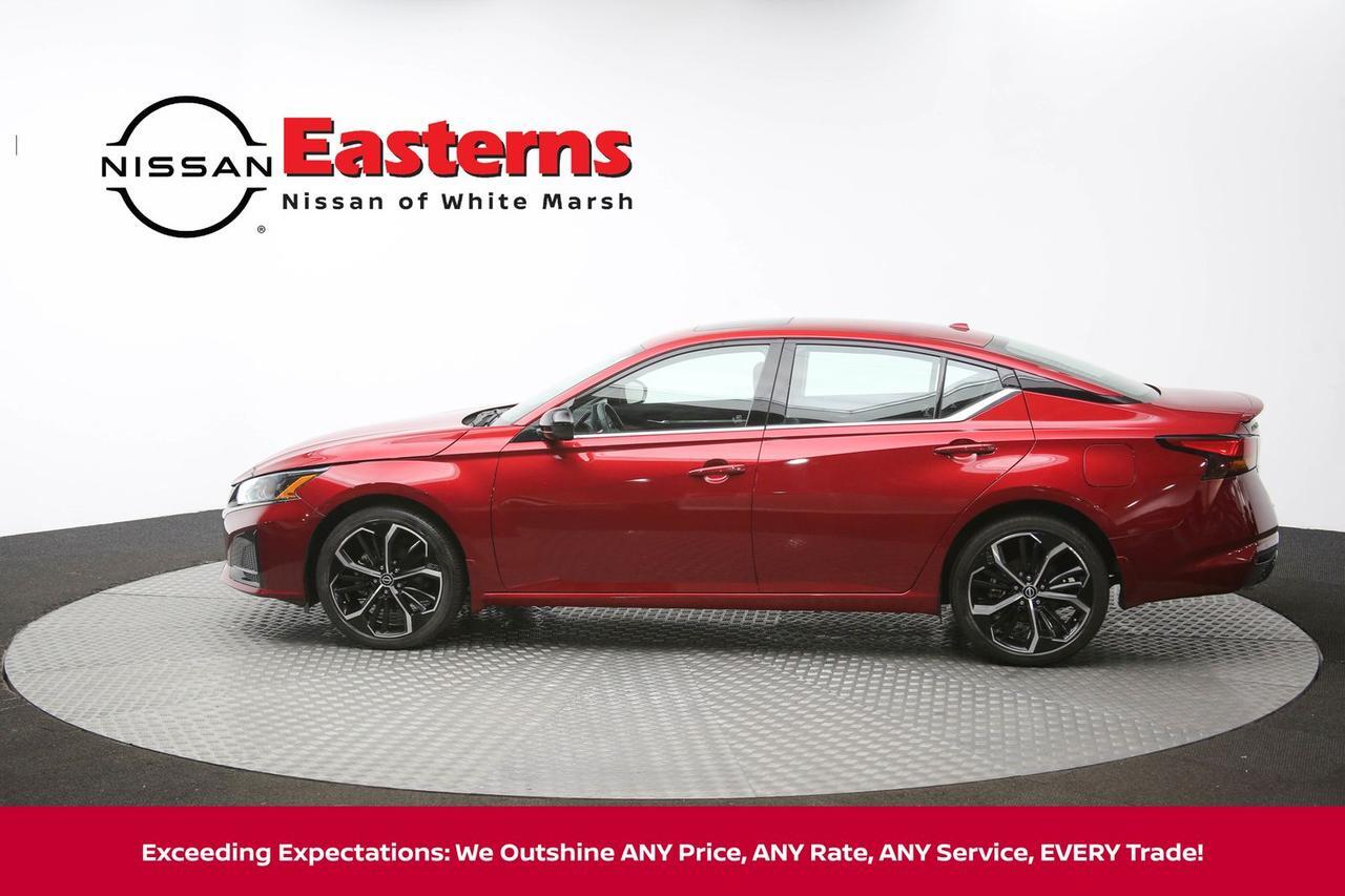 2023 Nissan Altima 2.5 SR White Marsh MD
