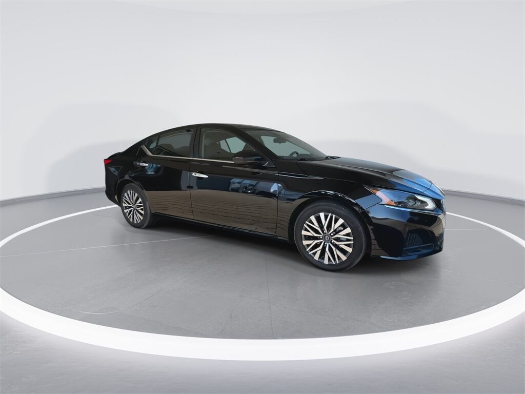 2023 Nissan Altima 2.5 SV Quincy MA