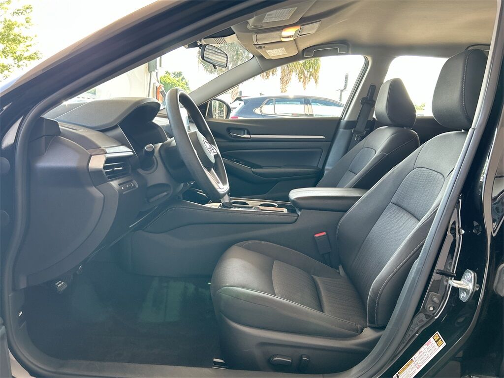 2023 Nissan Altima 2.5 SV Quincy MA