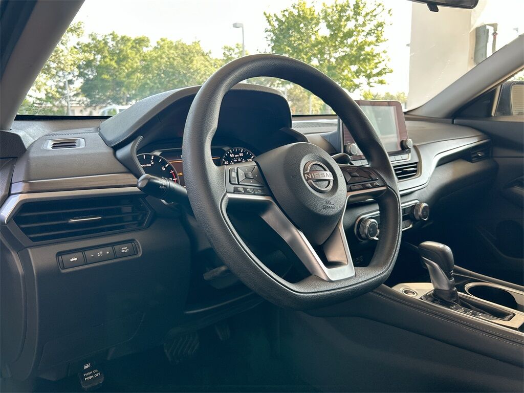 2023 Nissan Altima 2.5 SV Quincy MA