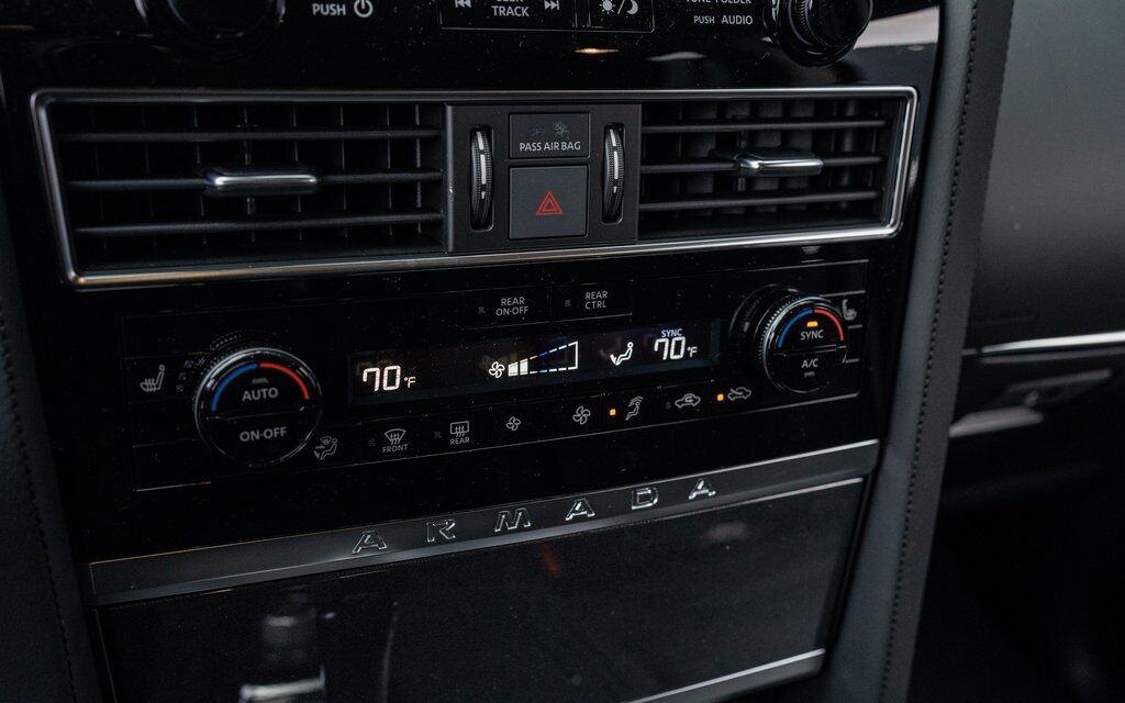 2023 Nissan Armada SV White Marsh MD