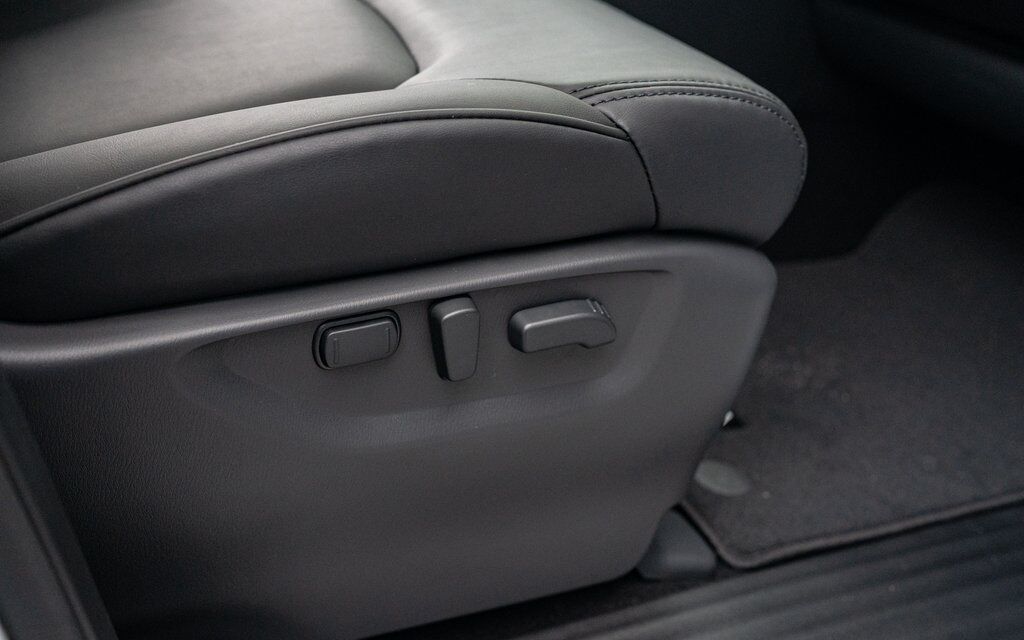 2023 Nissan Armada SV White Marsh MD