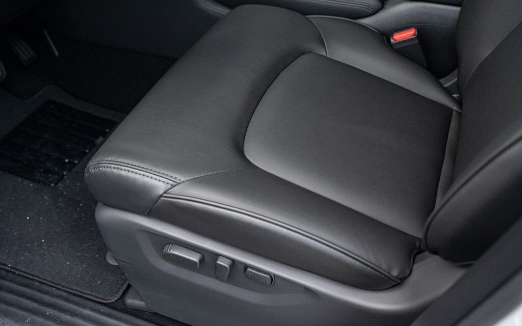 2023 Nissan Armada SV White Marsh MD