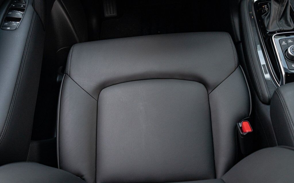 2023 Nissan Armada SV White Marsh MD