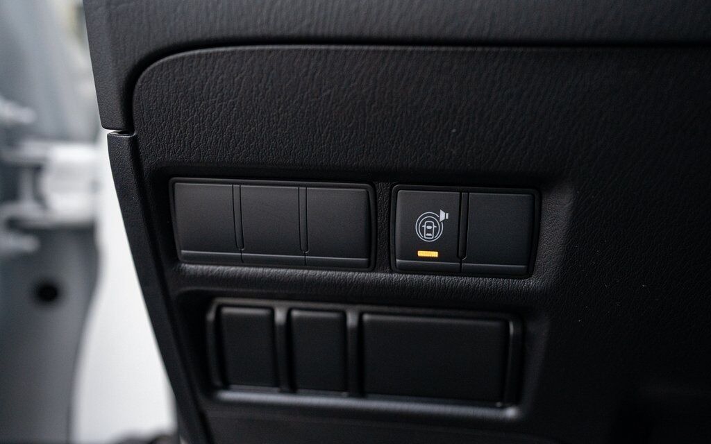 2023 Nissan Armada SV White Marsh MD