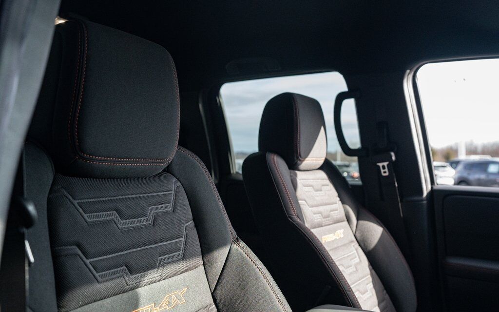 2023 Nissan Frontier PRO-4X White Marsh MD