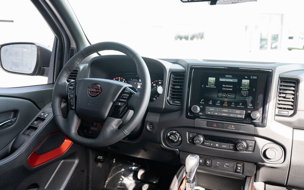 2023 Nissan Frontier PRO-4X White Marsh MD