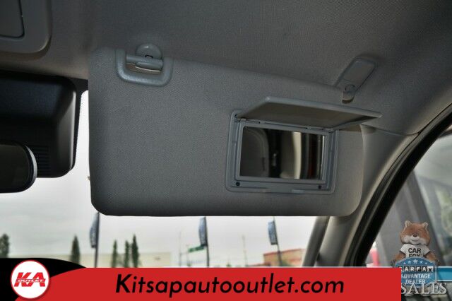 2023 Nissan Frontier SV / 4X4 / Convenience & Tech Pkg / Crew Cab / Auto Start / Heated Cloth Seats & Steering Wheel / Adaptive Cruise / Lane Depart & Blind Spot / Apple CarPlay & Android Auto / Back Up Cam / Bed Liner / Tow Pkg Banglore