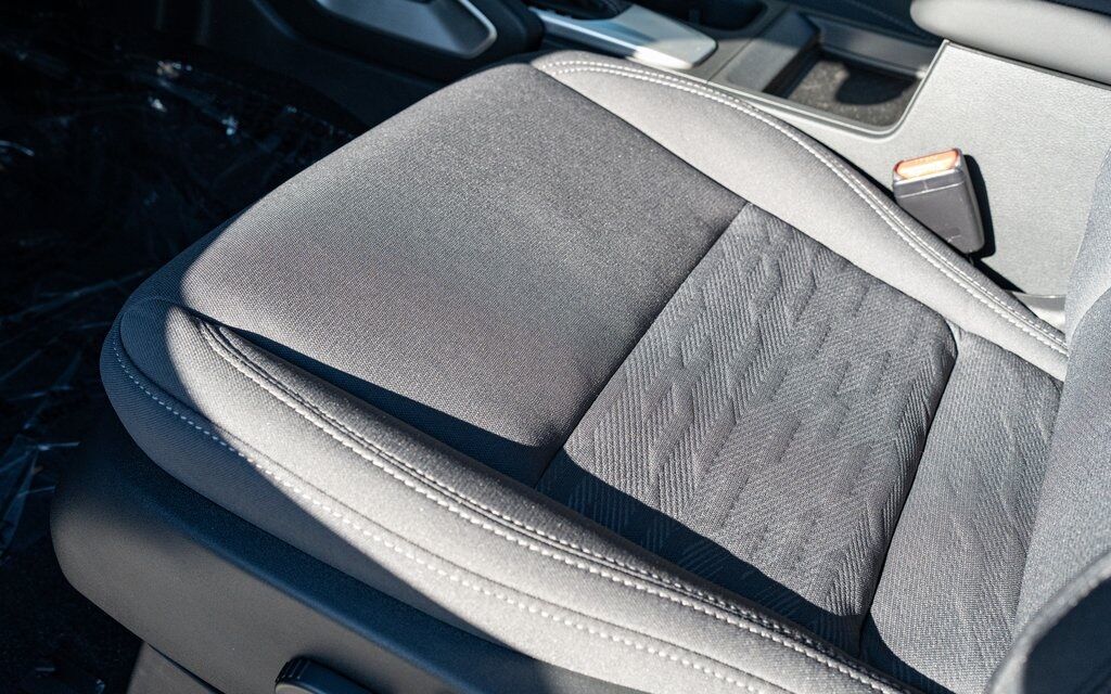 2023 Nissan Frontier SV White Marsh MD