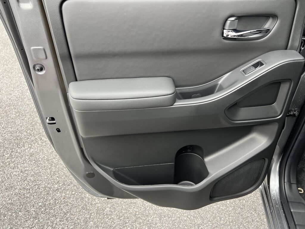 2023 Nissan Frontier SV White Marsh MD