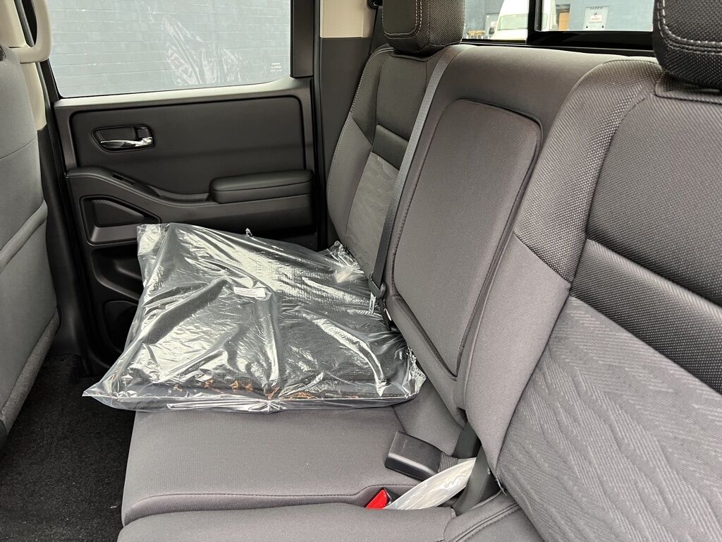 2023 Nissan Frontier SV White Marsh MD