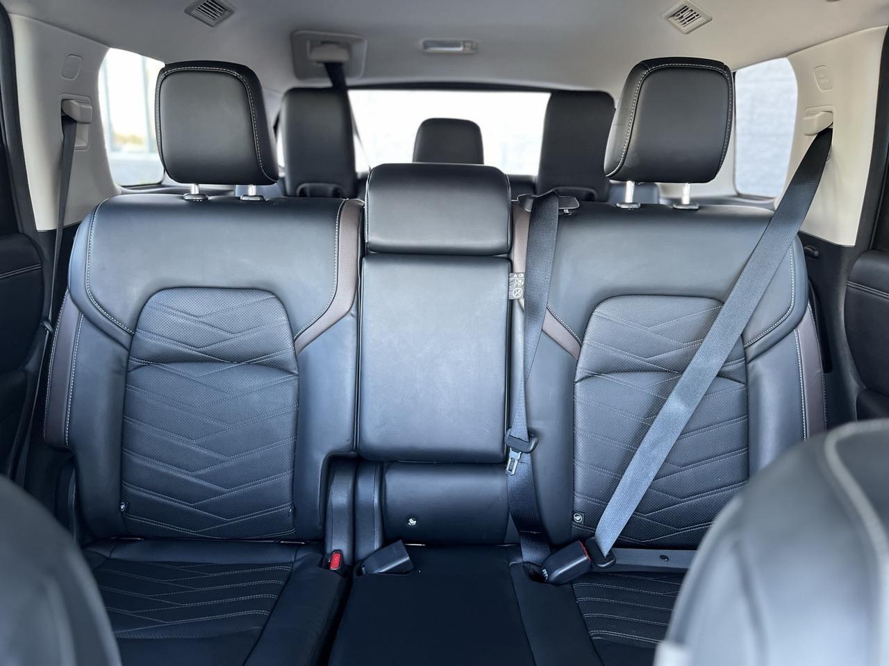 2023 Nissan Pathfinder Platinum Glen Burnie MD