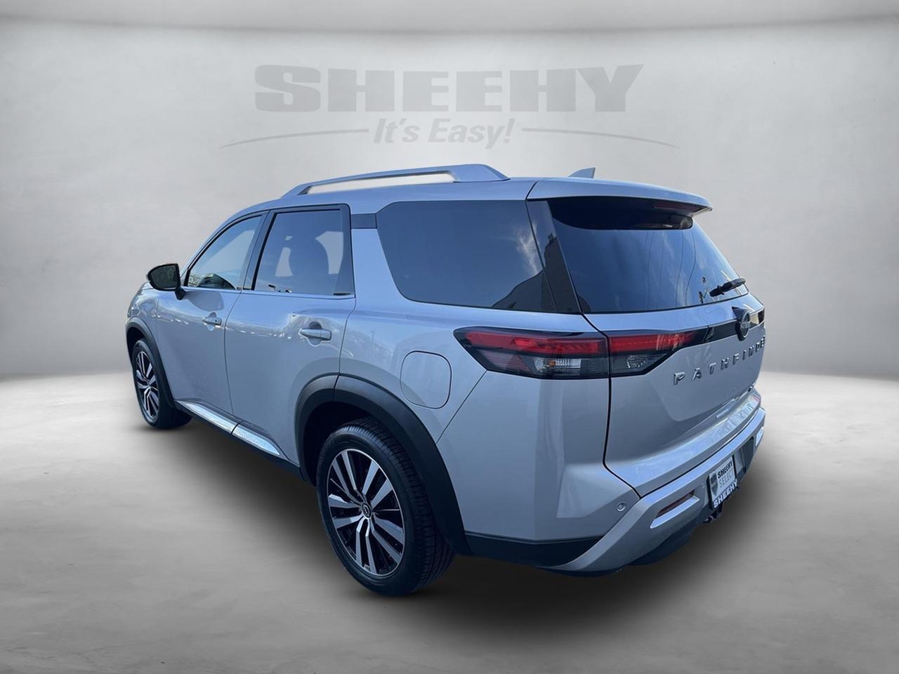 2023 Nissan Pathfinder Platinum Glen Burnie MD