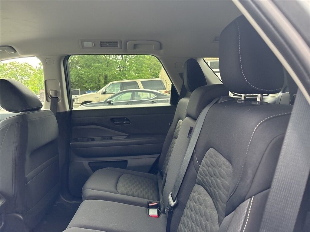 2023 Nissan Pathfinder S Waldorf MD