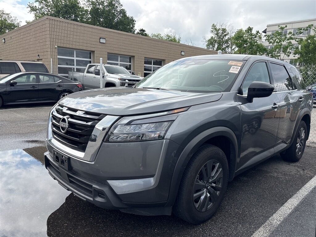 2023 Nissan Pathfinder S Waldorf MD