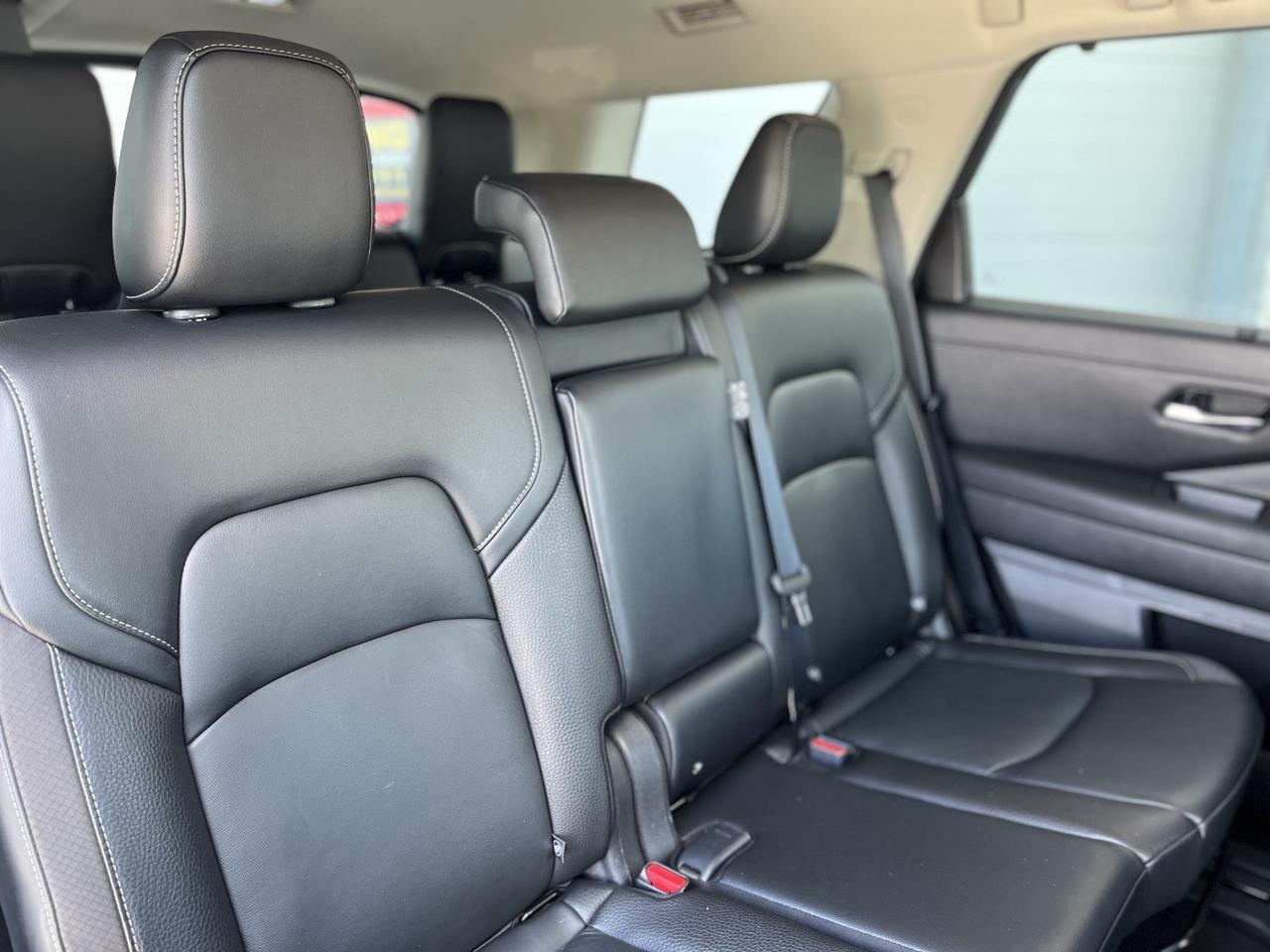 2023 Nissan Pathfinder SL Glen Burnie MD