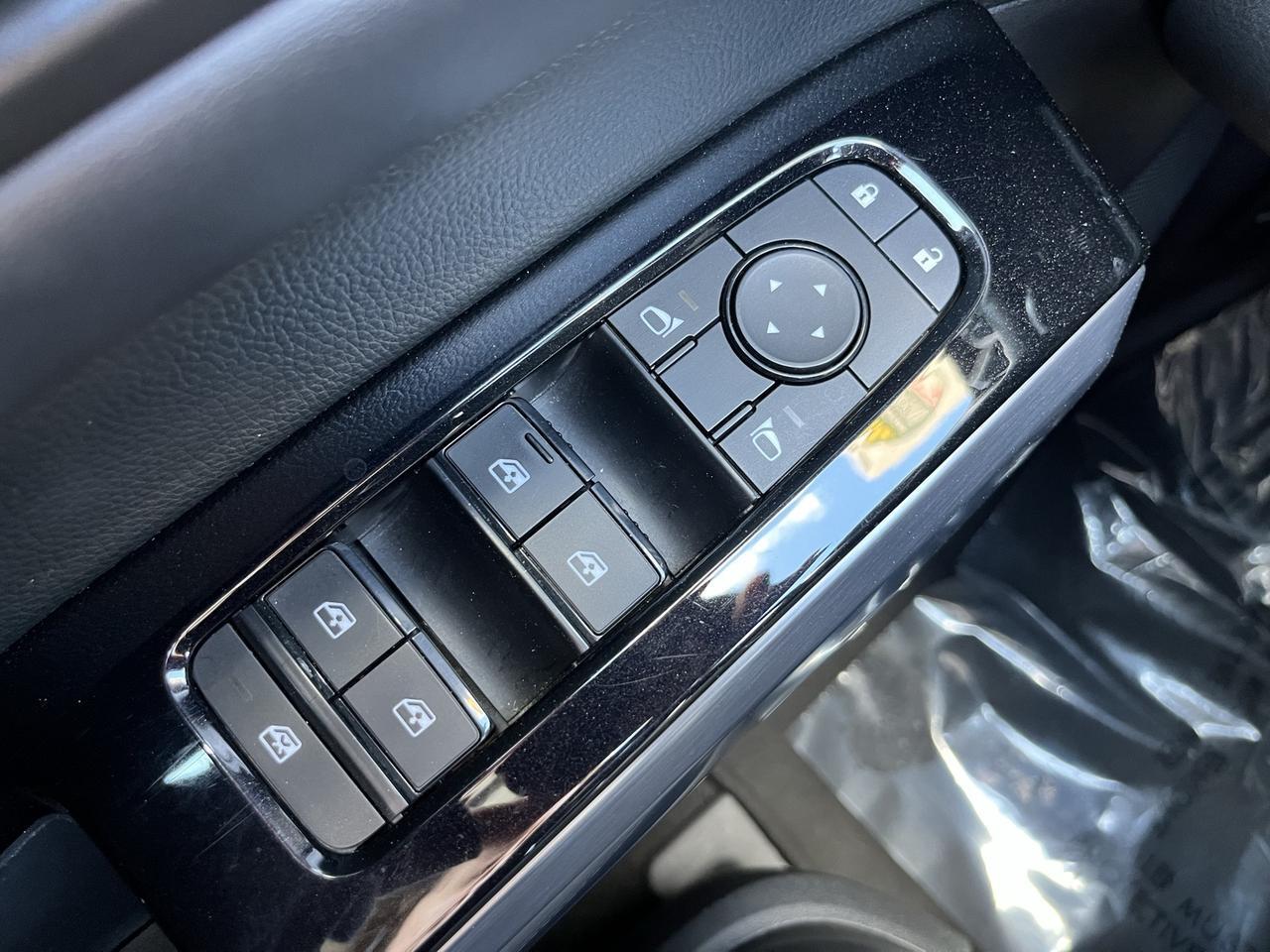 2023 Nissan Pathfinder SL Glen Burnie MD