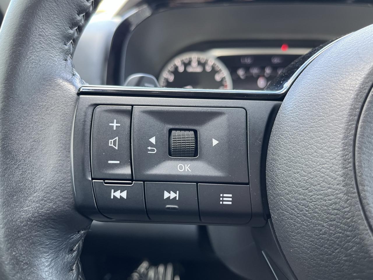 2023 Nissan Pathfinder SL Glen Burnie MD