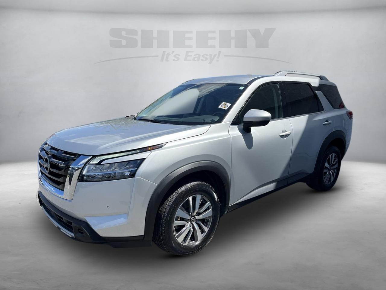 2023 Nissan Pathfinder SL Glen Burnie MD