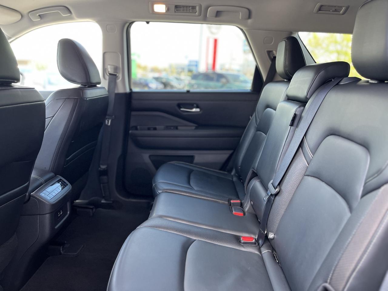 2023 Nissan Pathfinder SL Glen Burnie MD