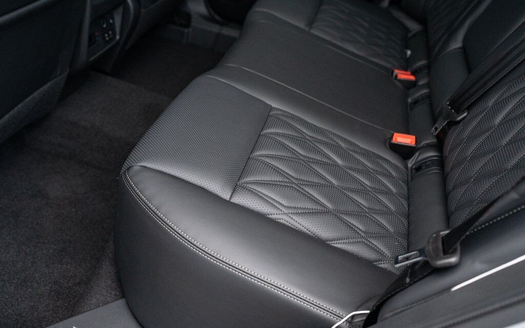 2023 Nissan Rogue Platinum White Marsh MD