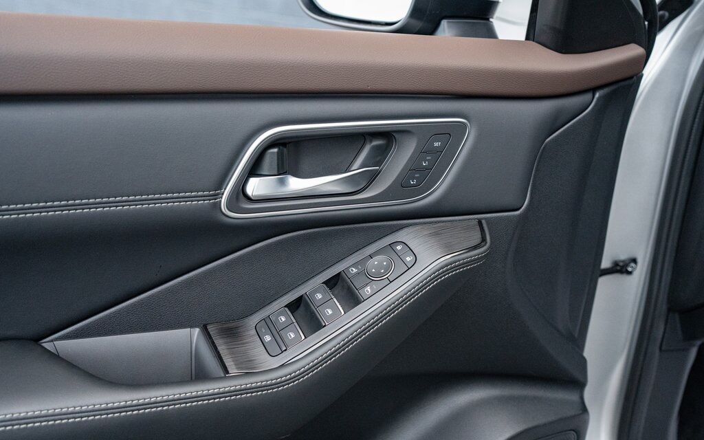 2023 Nissan Rogue Platinum White Marsh MD