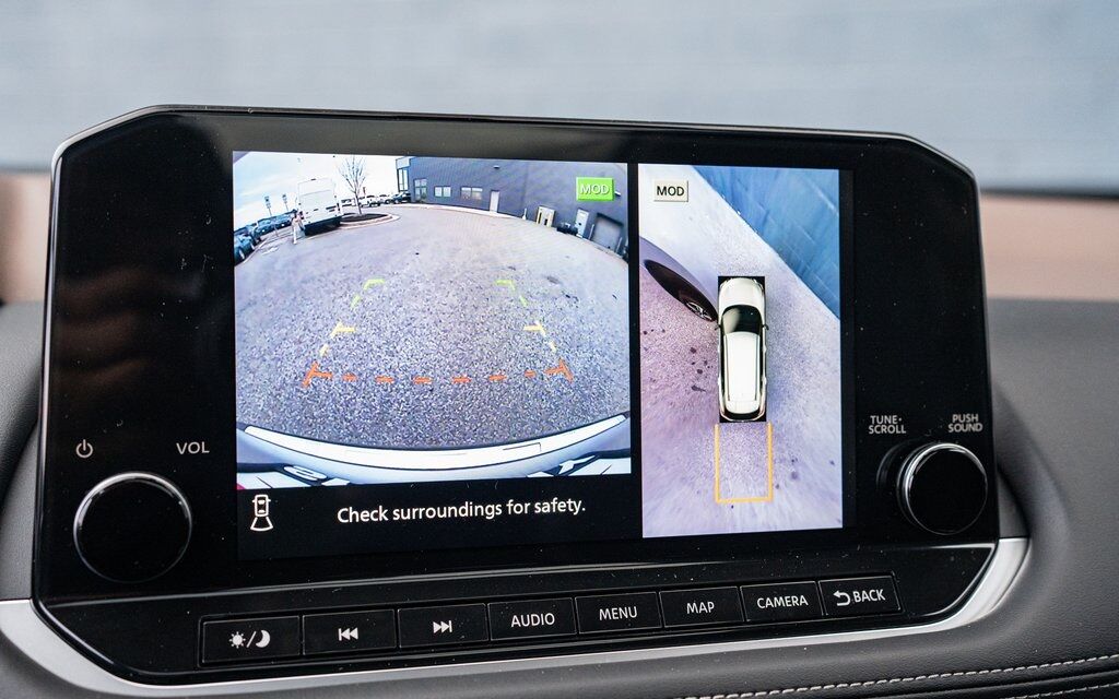 2023 Nissan Rogue Platinum White Marsh MD