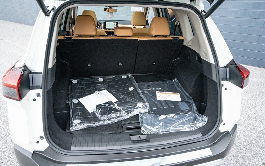 2023 Nissan Rogue Platinum White Marsh MD