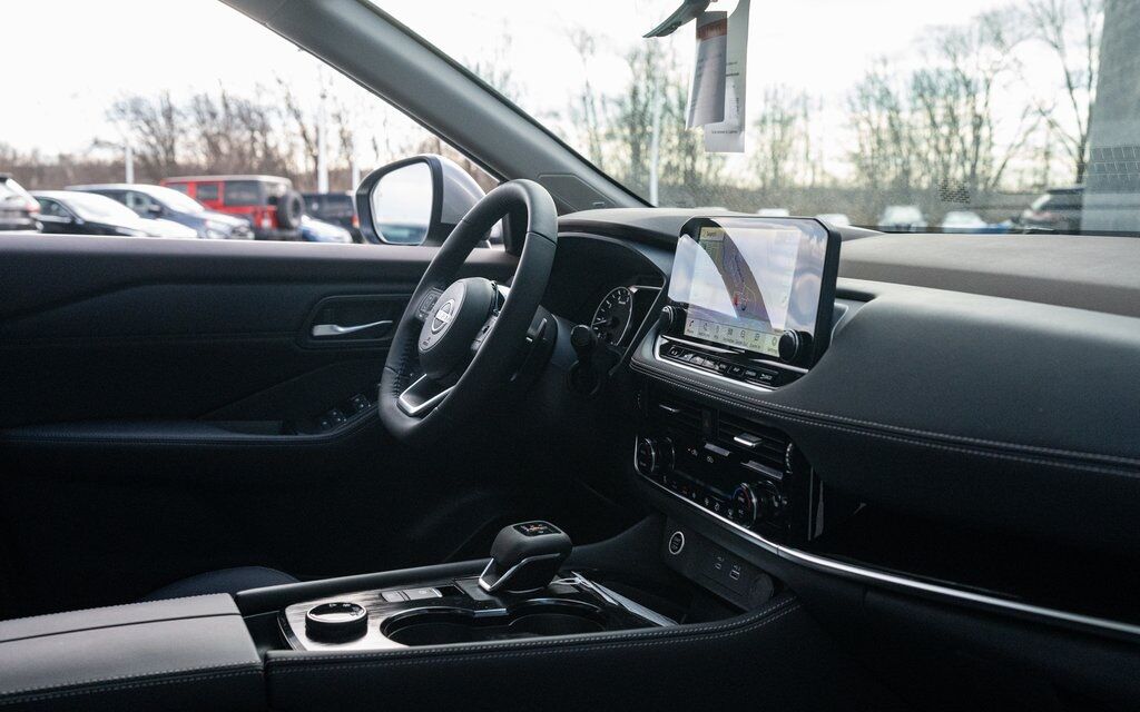 2023 Nissan Rogue SL White Marsh MD