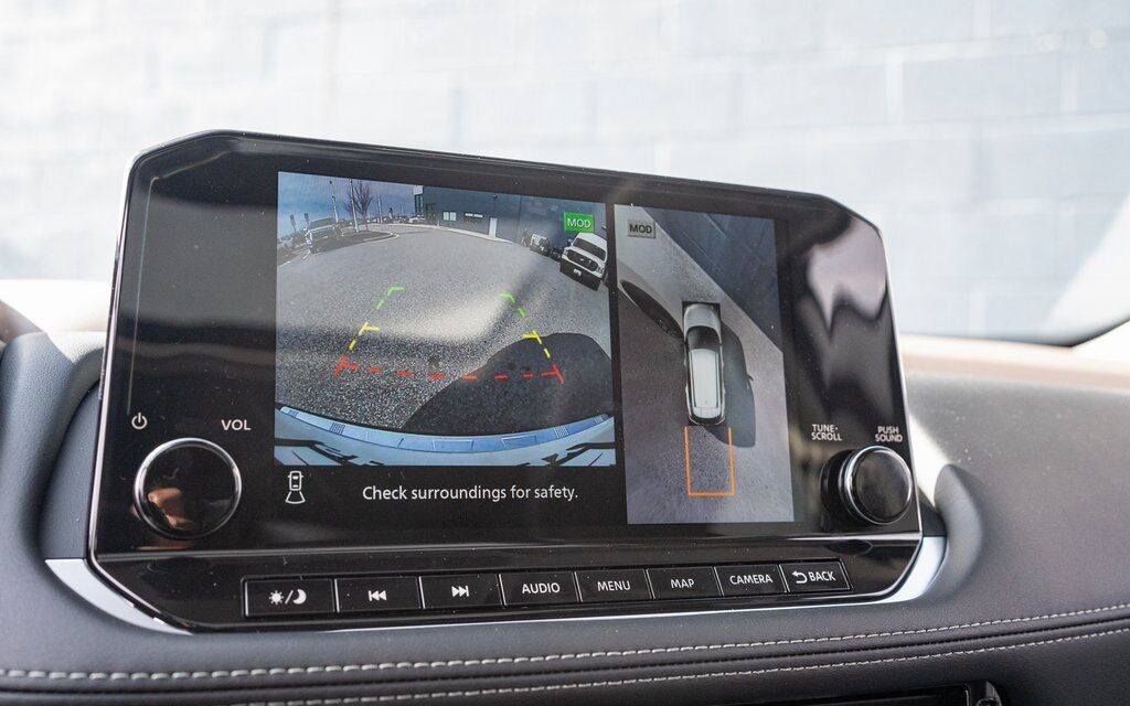 2023 Nissan Rogue SL White Marsh MD