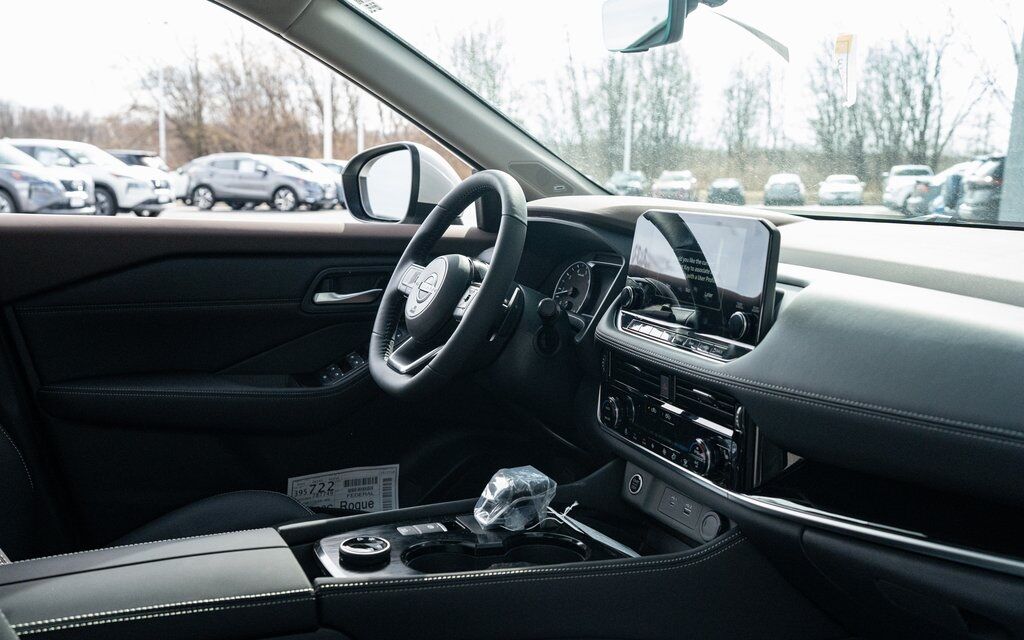 2023 Nissan Rogue SL White Marsh MD