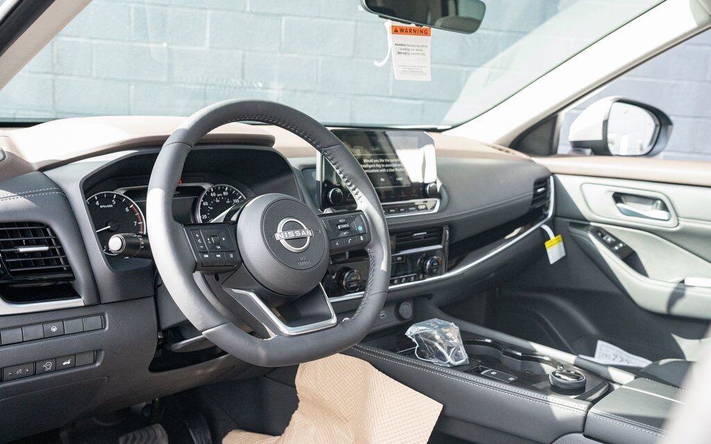 2023 Nissan Rogue SL White Marsh MD