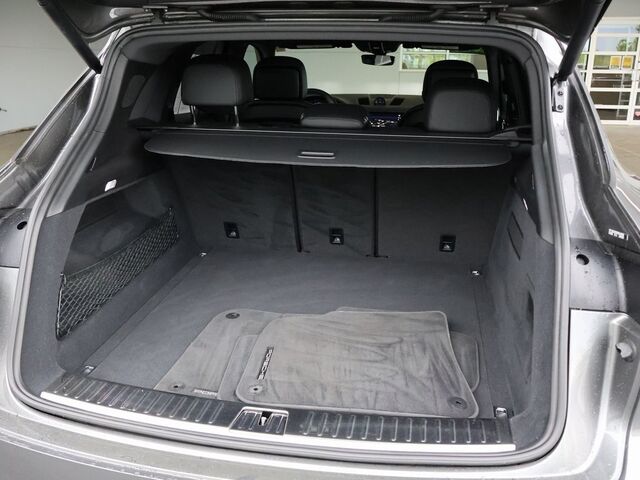2023 Porsche Cayenne S Merriam KS