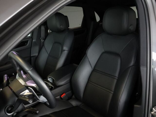 2023 Porsche Cayenne S Merriam KS