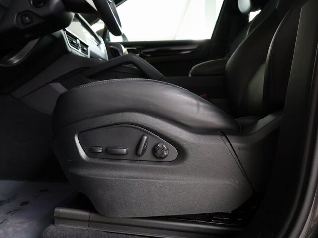 2023 Porsche Cayenne S Merriam KS