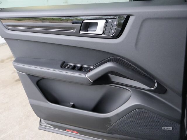 2023 Porsche Cayenne S Merriam KS