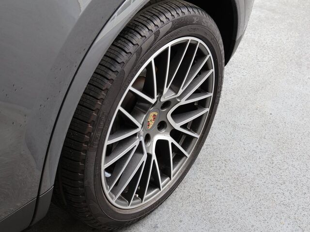 2023 Porsche Cayenne S Merriam KS