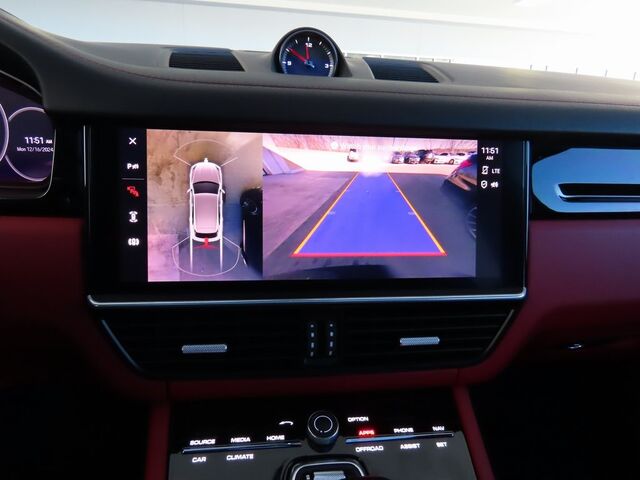 2023 Porsche Cayenne S Platinum Edition Merriam KS