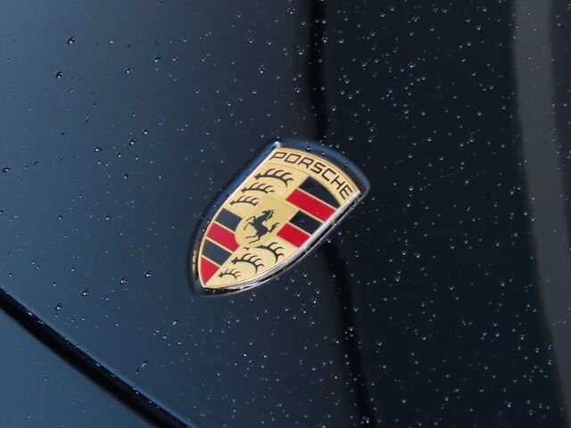 2023 Porsche Cayenne S Platinum Edition Merriam KS