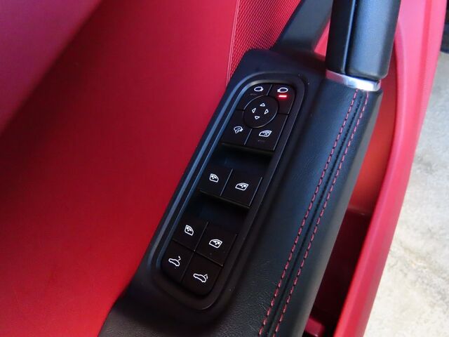 2023 Porsche Cayenne S Platinum Edition Merriam KS