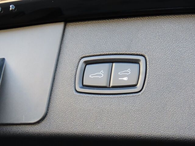 2023 Porsche Cayenne S Platinum Edition Merriam KS